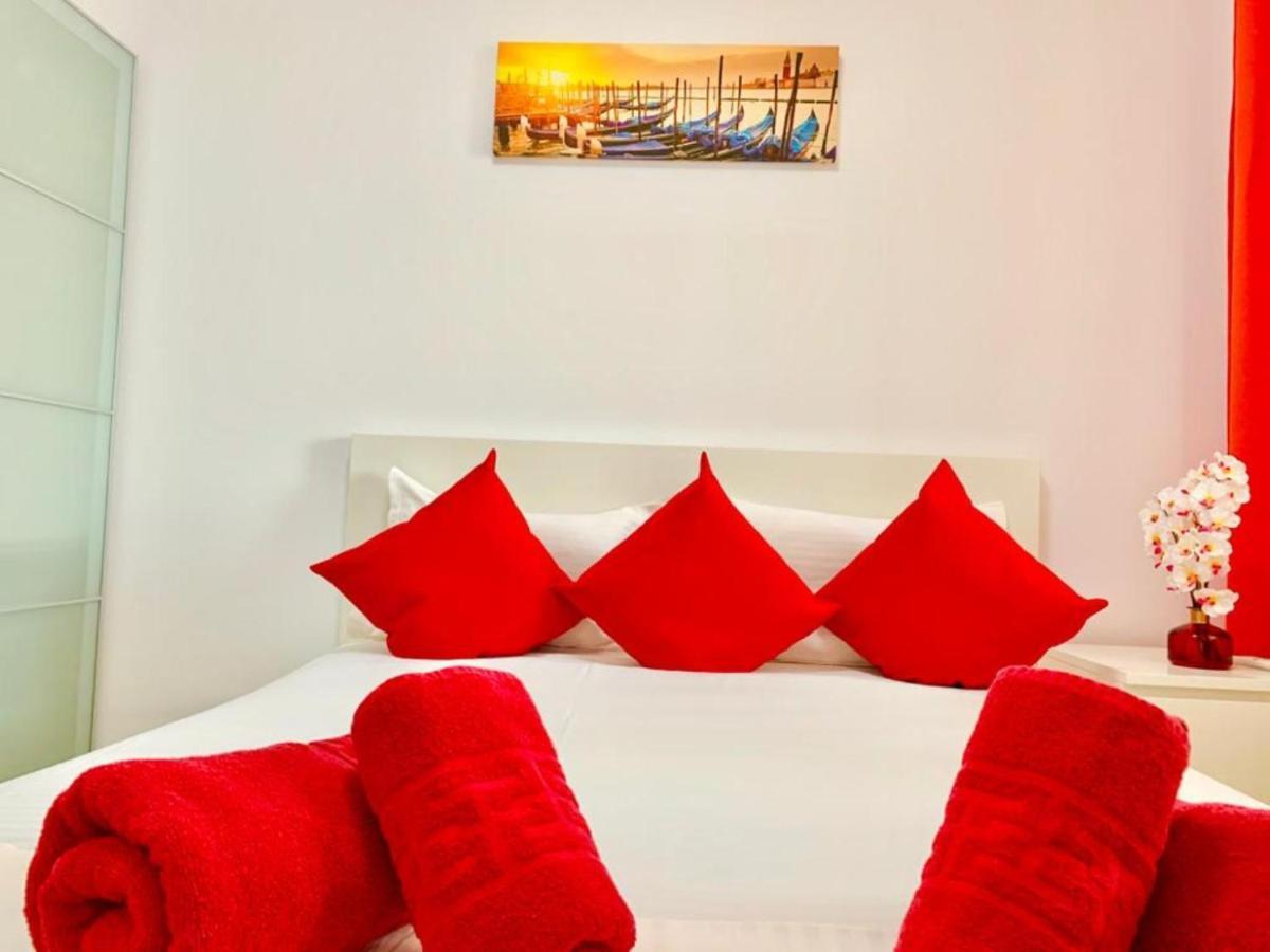 Palas View Apartments Near Palas Mall Jászvásár Kültér fotó
